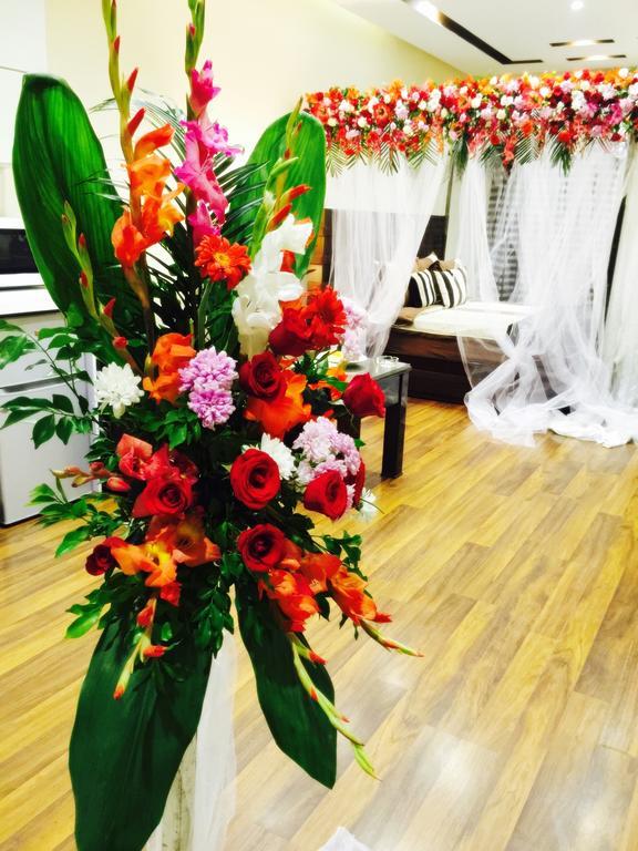 Royaute Luxury Suites And Hotel Gulberg Lahor Dış mekan fotoğraf